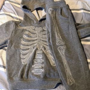 ☠️Gymboree Skeleton sweatpants & hoodie set